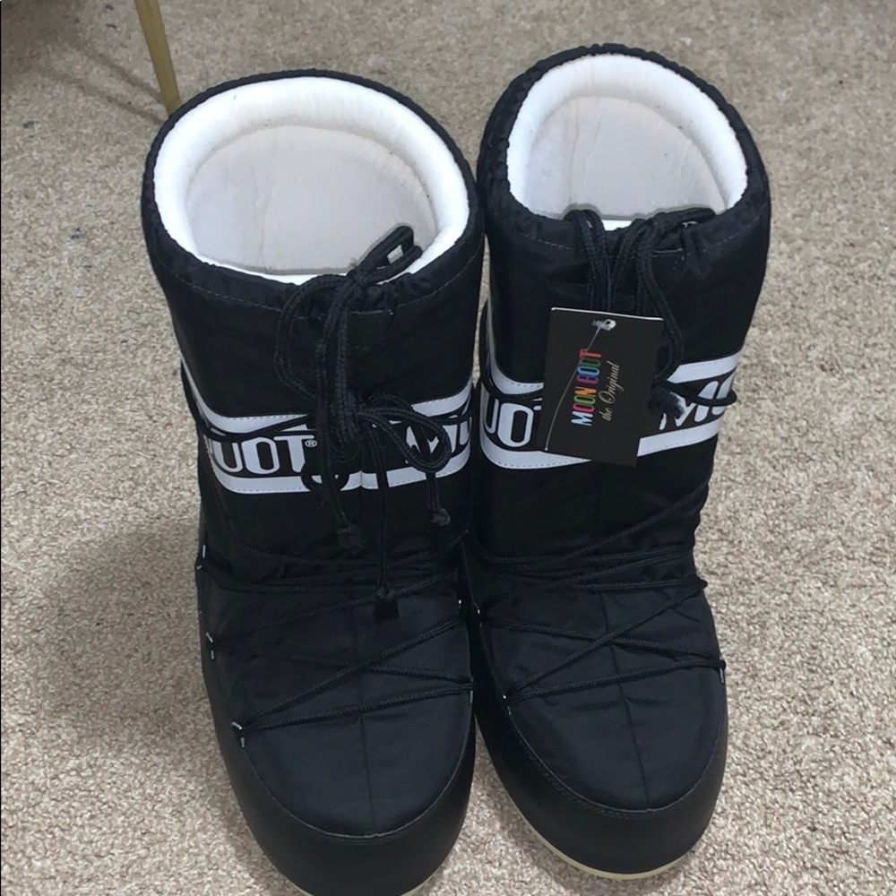 The Original Moon Boots